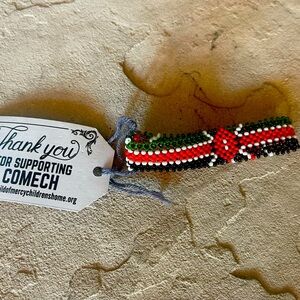 African fitted beaded bracelet.